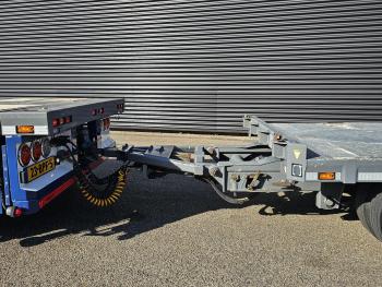 Volvo FH 500 8x2 / HMF 70 tm CRANE + JUMBO TRAILER